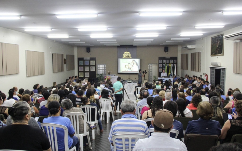 PALESTRA ALIMENTAÇÃO SAUDÁVEL COM TIAGO ROCHA