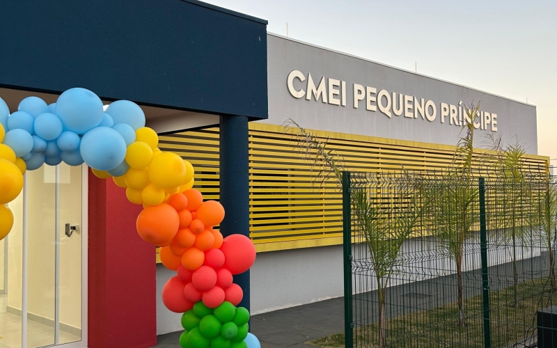 Cerimônia marca o início do atendimento no novo CMEI Pequeno Príncipe e um novo capítulo na história da educação infantil do município