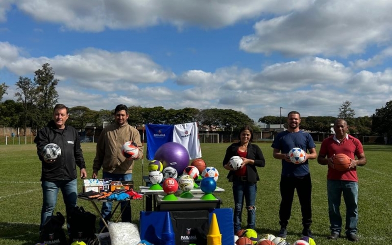 Município de São Manoel do Paraná recebe kit esportivo através do programa estadual 